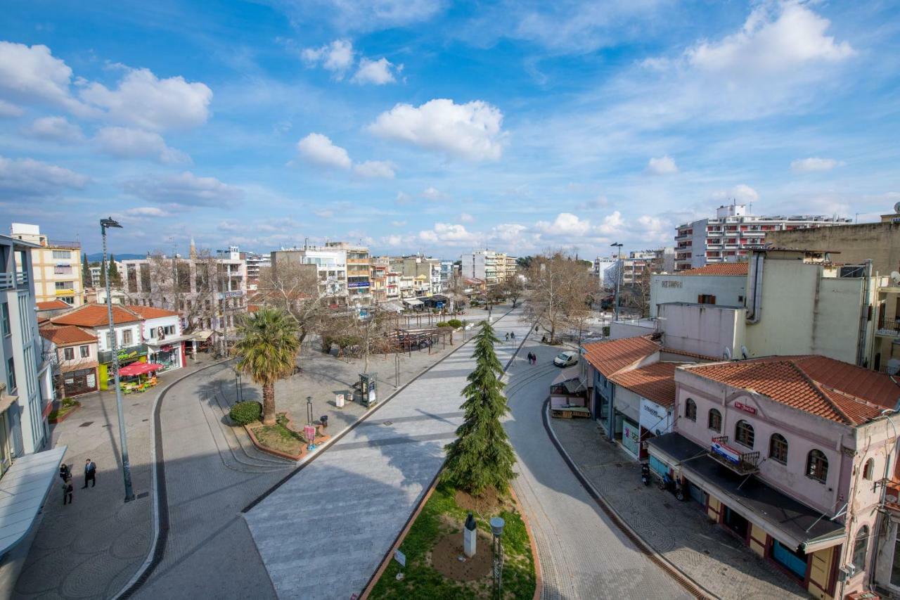 דירות Pantheon Square View קומוטיני מראה חיצוני תמונה